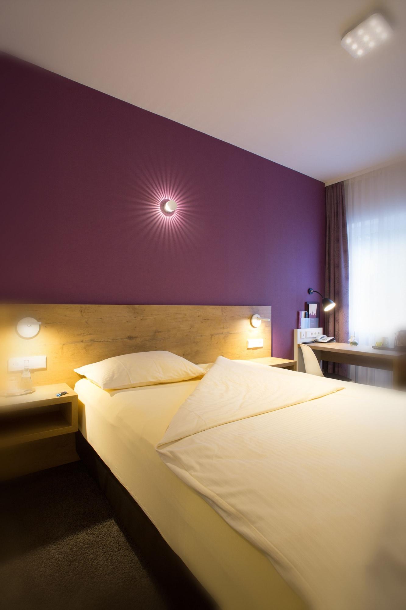 Hotel Azenberg Stuttgart Exterior foto